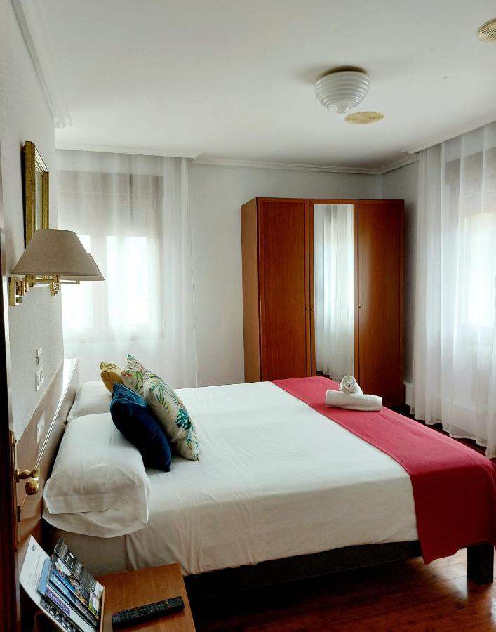 Pension Uxarte Arrasate/Mondragon Extérieur photo