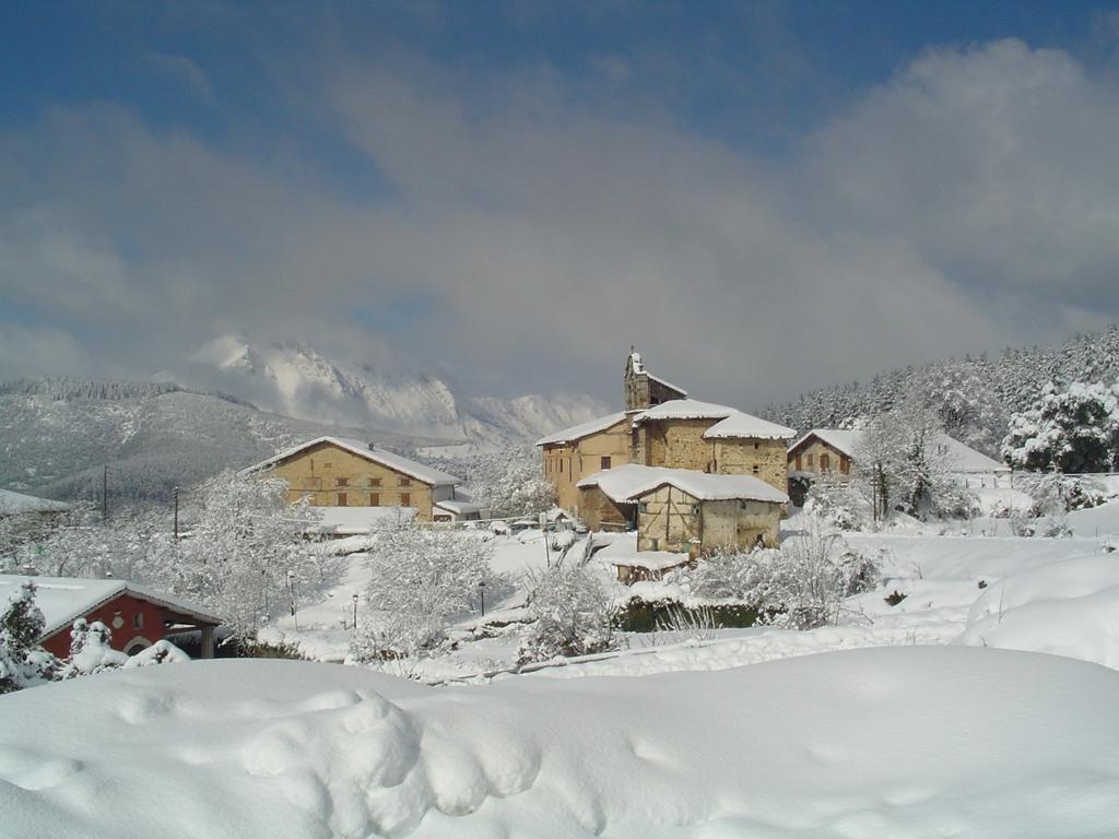 Pension Uxarte Arrasate/Mondragon Extérieur photo